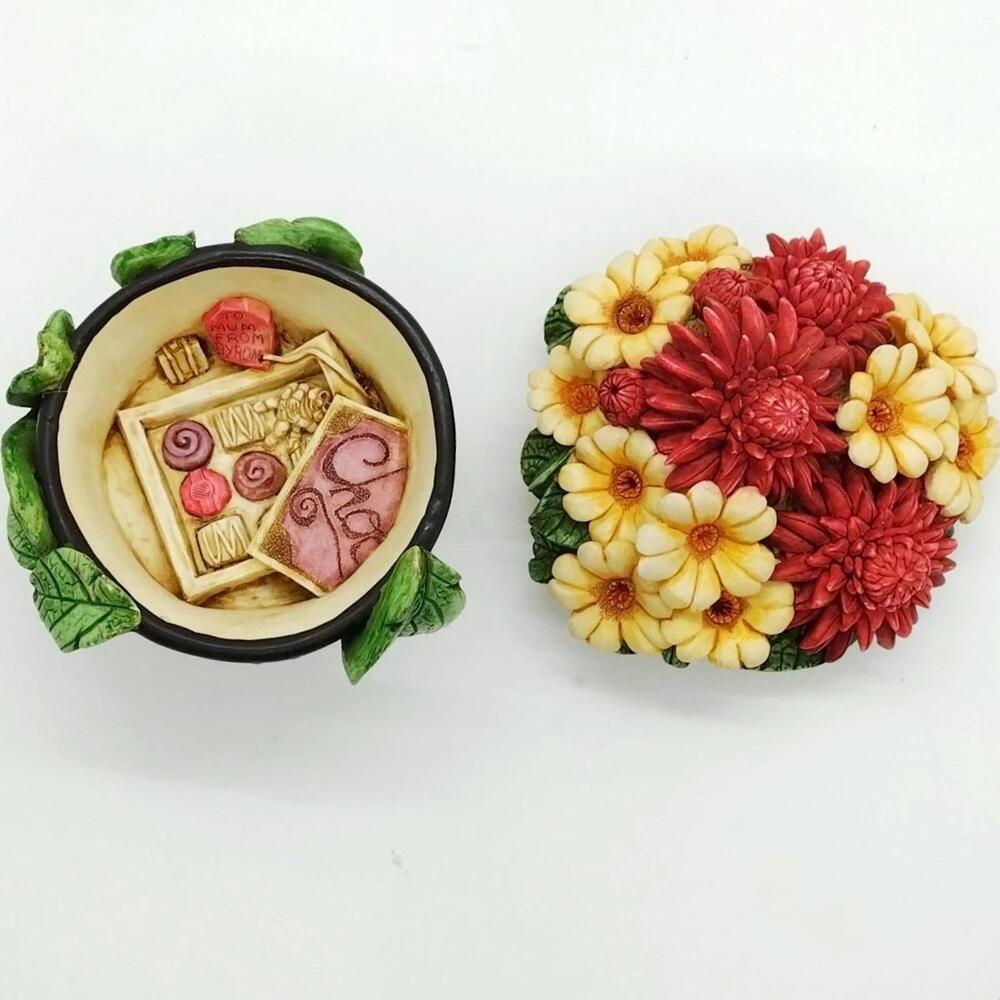Harmony Kingdom Mother’s Day Bouquet 876/5000 Limited Edition Floral Trinket Box - Picture 2 of 7